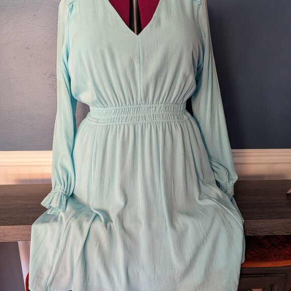 Light blue long sleeve dress Torrid - Picture 1 of 4
